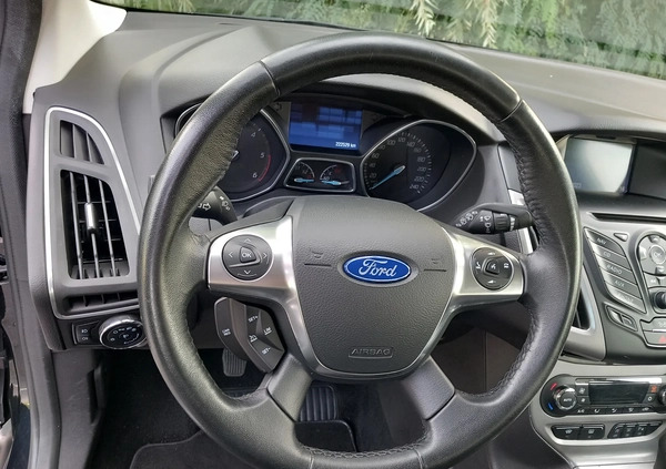 Ford Focus cena 21900 przebieg: 222000, rok produkcji 2014 z Szczecin małe 436